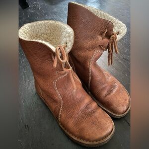 ARHUS Duckfeet boot Brown pebbles Leather Boots with Shearling Lining size 10
